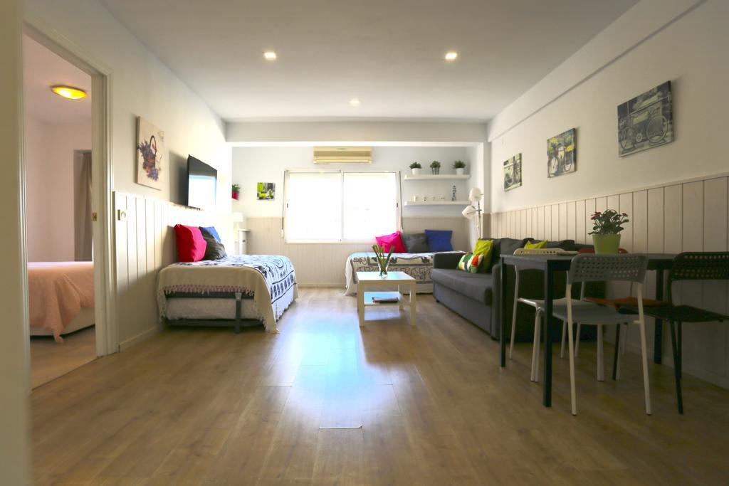 Ferienwohnung Larios Centro Las Flores Málaga Exterior foto